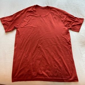 Lulu MVT Tee 2.0 red large